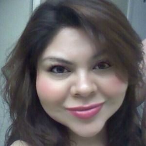 Meet your Posher, Ayesha